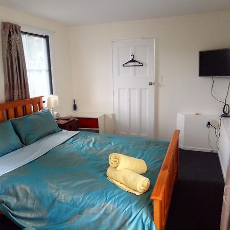 Water Lily Garden Bed & Breakfast Christchurch Exterior foto