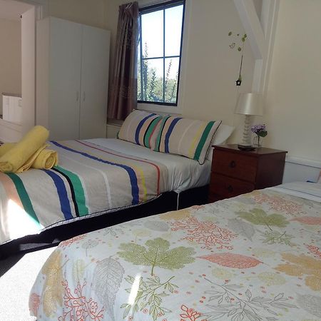 Water Lily Garden Bed & Breakfast Christchurch Exterior foto